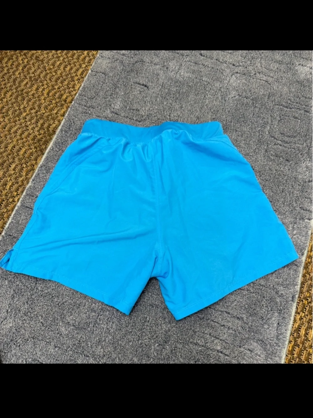 3/$25 ✨ Under Armour Men’s Tech 7” SpeedPocket Lined Shorts Blue Small